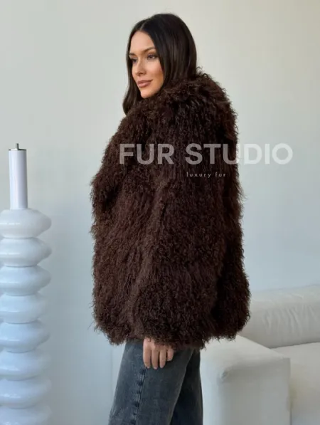 Коричневая шуба из ламы - фото 4