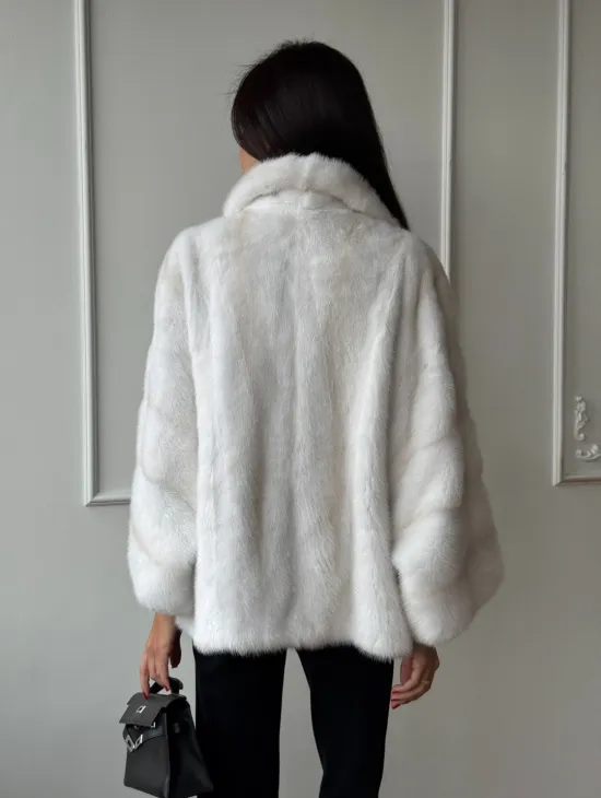 Полушубок из меха норки паломино с рукавом 