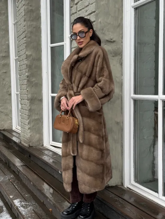 Шуба - кимоно из меха норки Saga Furs в натуральном цвете пастель - фото 11