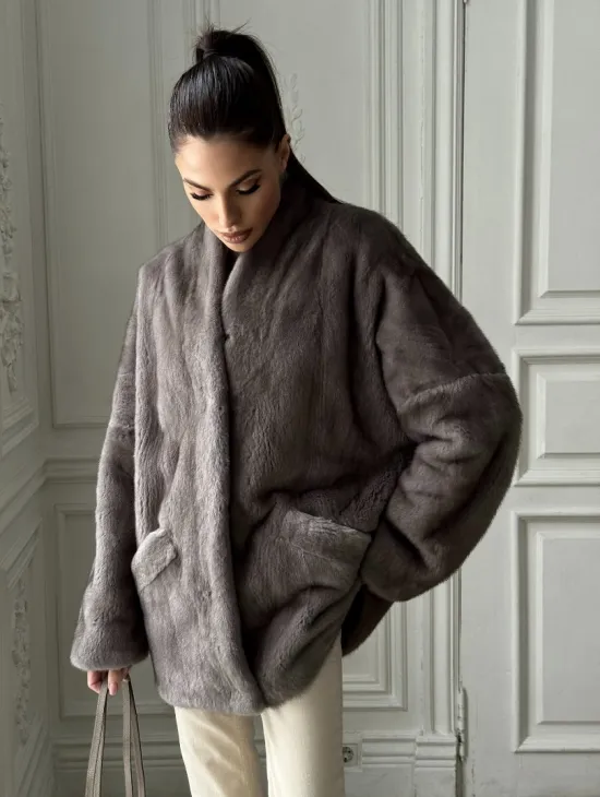 Женский меховой норковый полушубок с V-образным воротником - фото 4