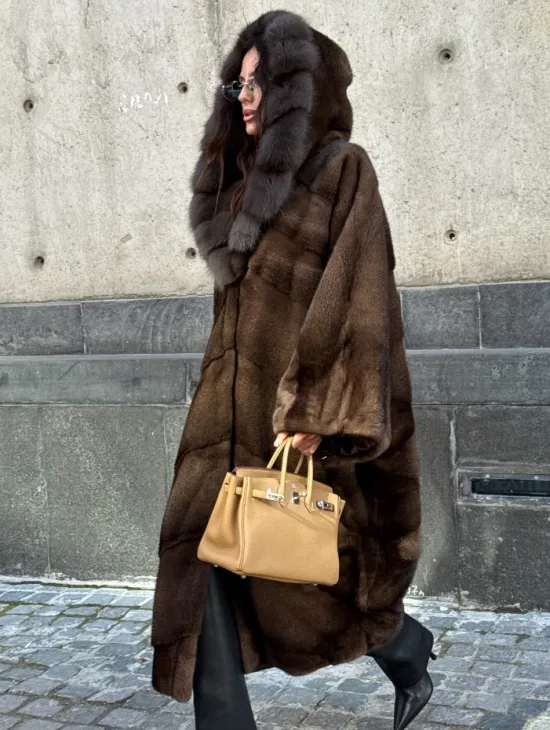 Норковое пальто в стиле 