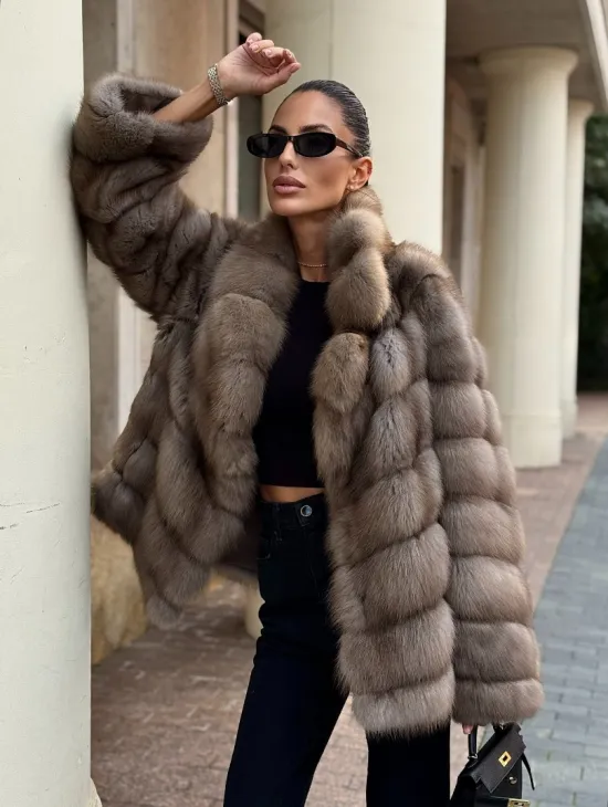 Короткая шуба из куницы - цвет пастель - фото 0