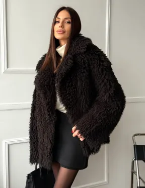 Коричневая дубленка из меха Тиградо - фото 11