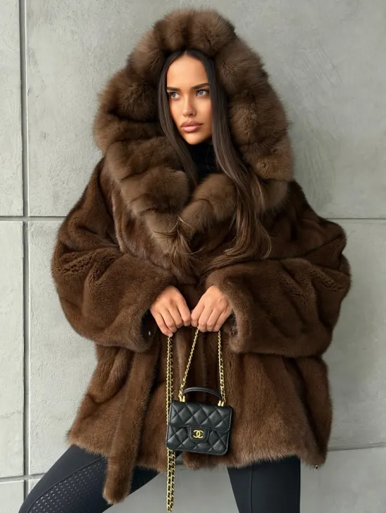 Полушубок норковый летучая мышь - капюшон куница - фото 11