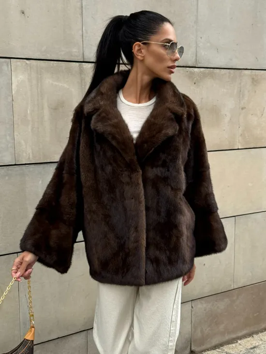 Короткая норковая шуба английский воротник роспуск - фото 4